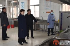 枣庄市民政局党组书记、局长王洪燕走访慰问市社会福利院